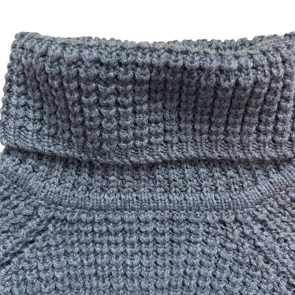 Neiman Marcus Merino Wool Turtleneck Sweater | Charcoal Gray Roll Neck, Small - Picture 2 of 5